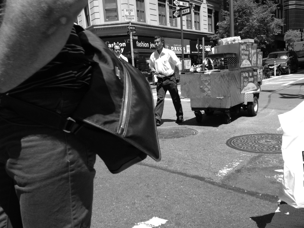 NYC2012BroadwayCart_3600