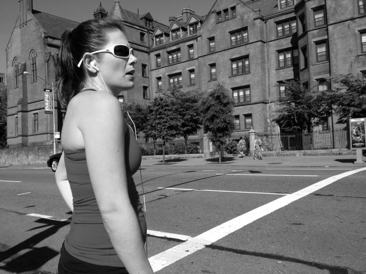 NYC2012WomanShades_1311